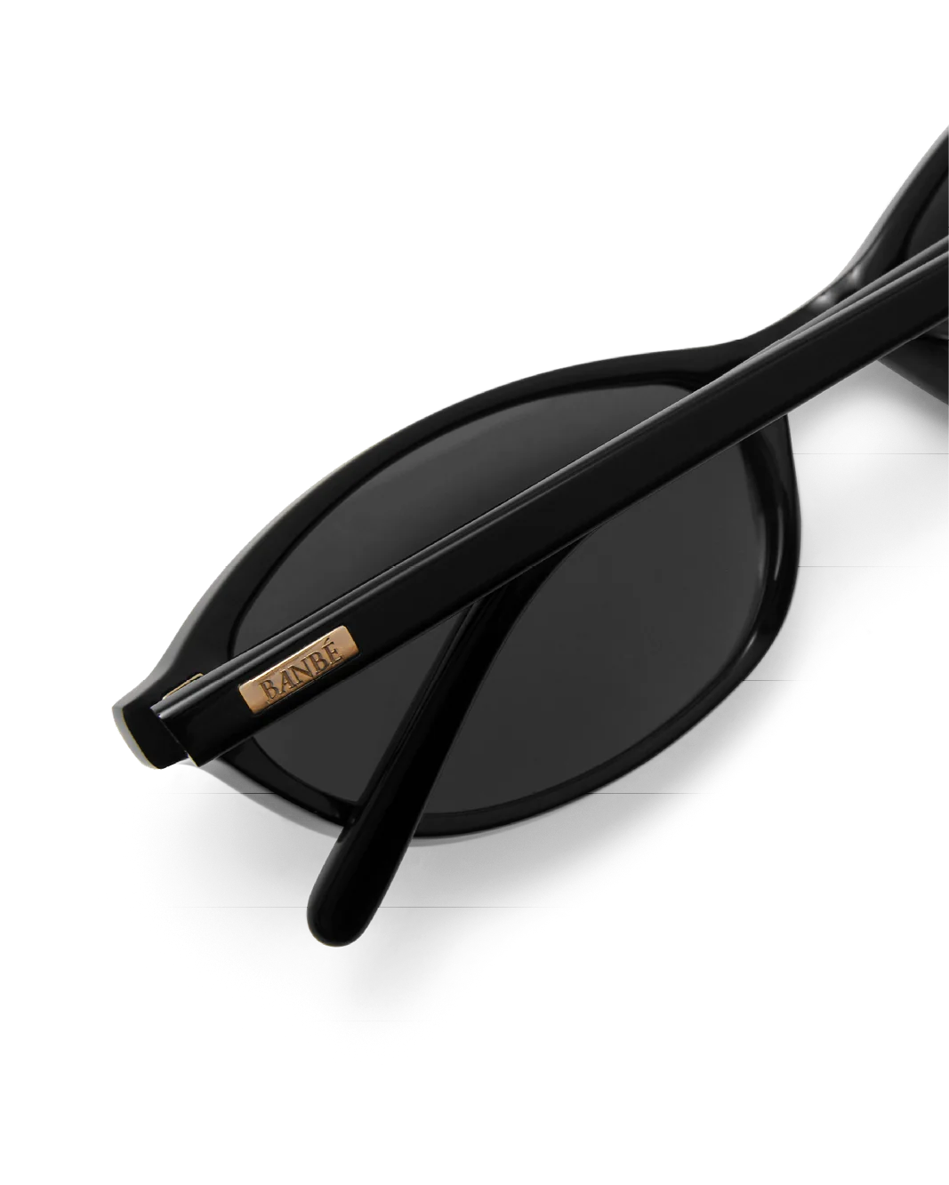 Banbe The Rodrigo Sunglasses - Black/Black