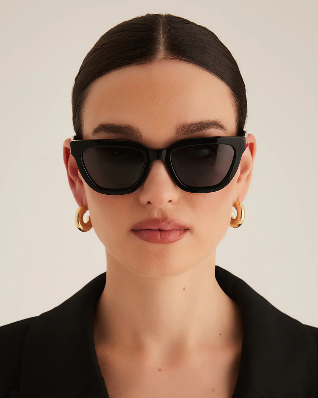 Banbé The Scarlette Sunglasses - Black/Black