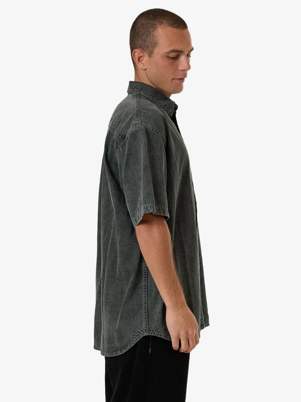 Thrills Canyon Oversize Short Sleeve Denim Shirt - Dark Forest