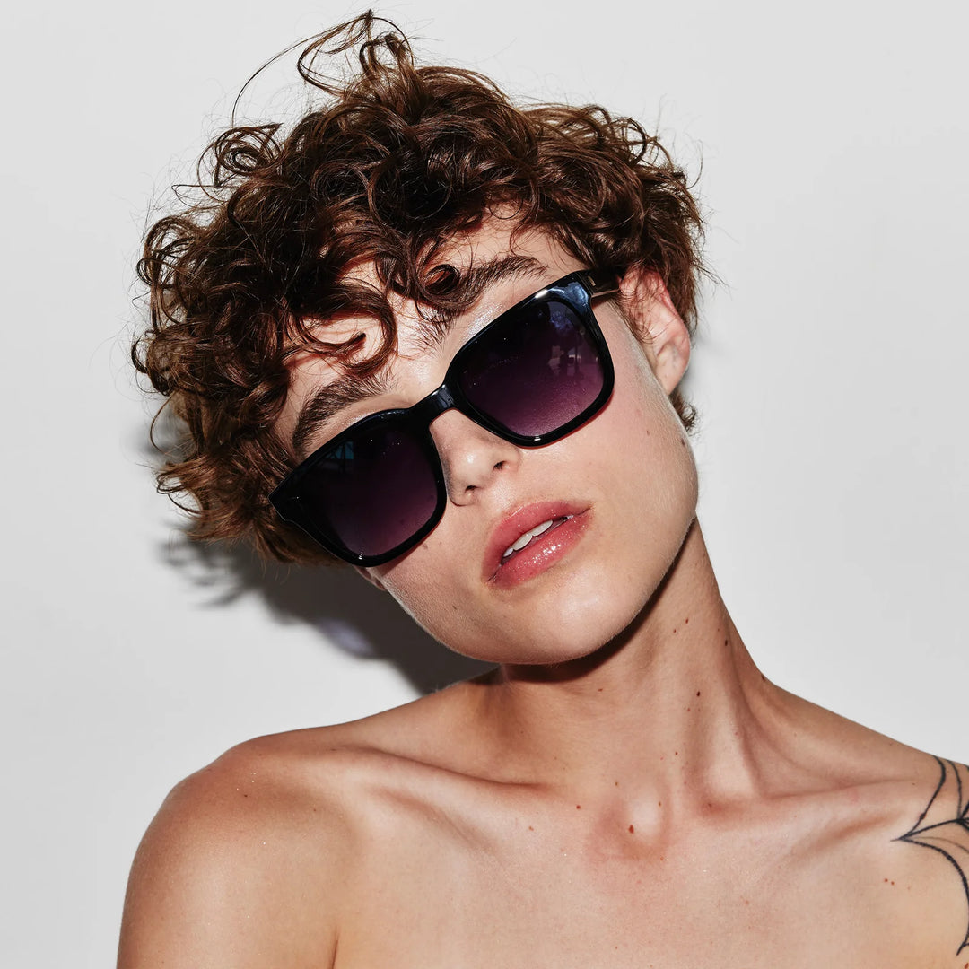 Le Specs Elixir Sunglasses- Black