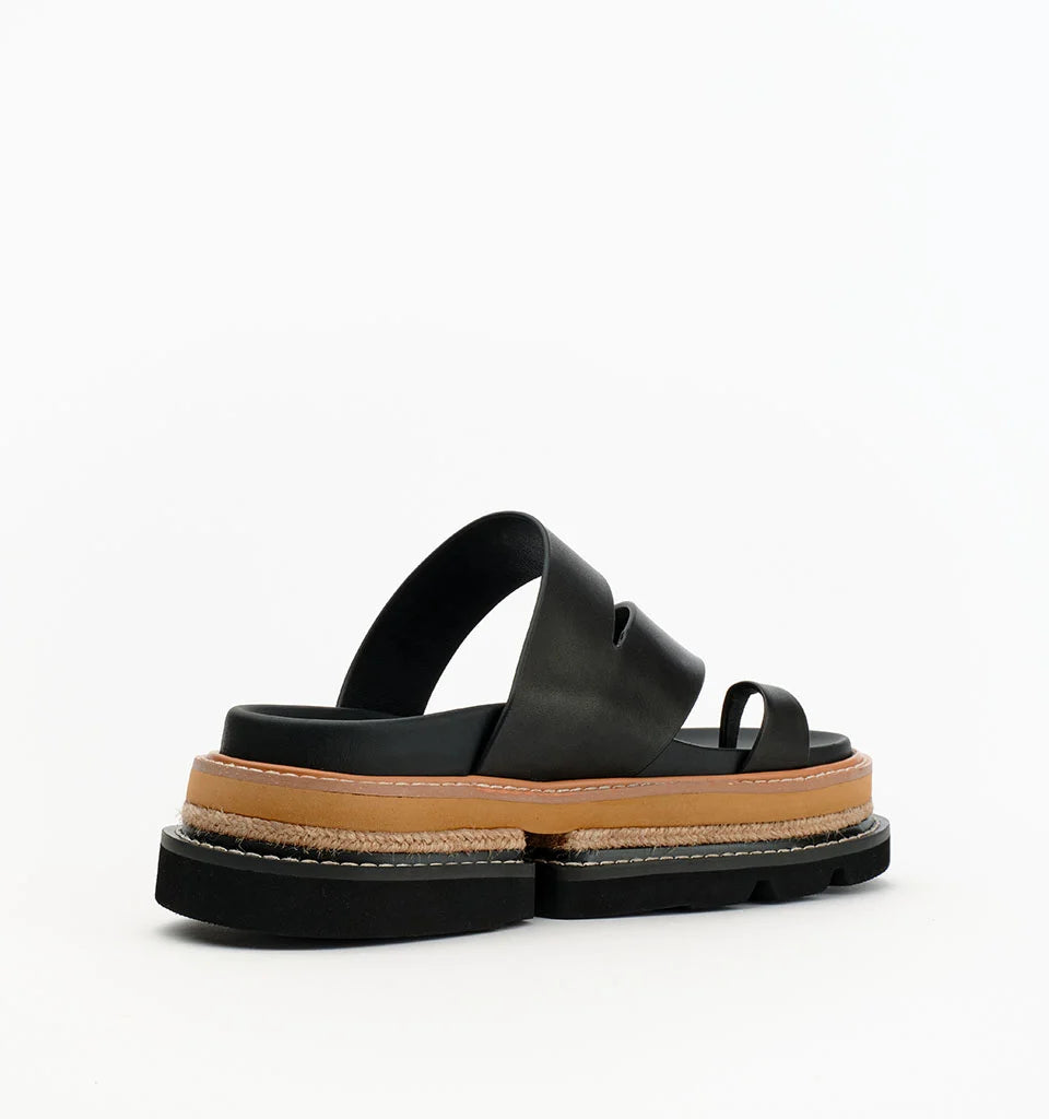 Alias Mae Vanna Slide - Black Leather