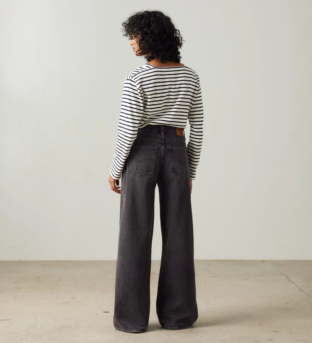 Levi's XL Straight Denim Jean - Influential Lady