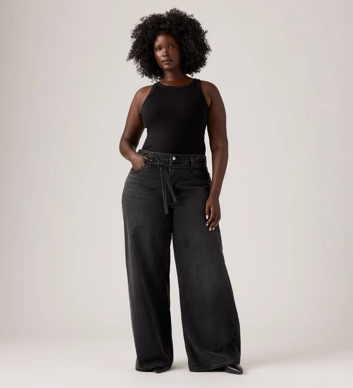 Levi's XL Straight Denim Jean - Influential Lady