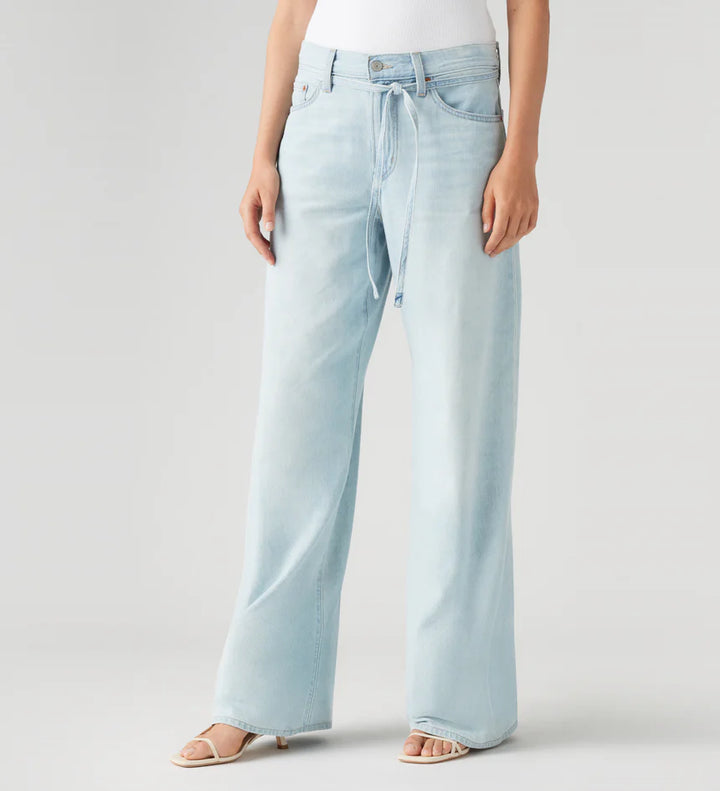 Levi's XL Straight Jean - Luxury Trip