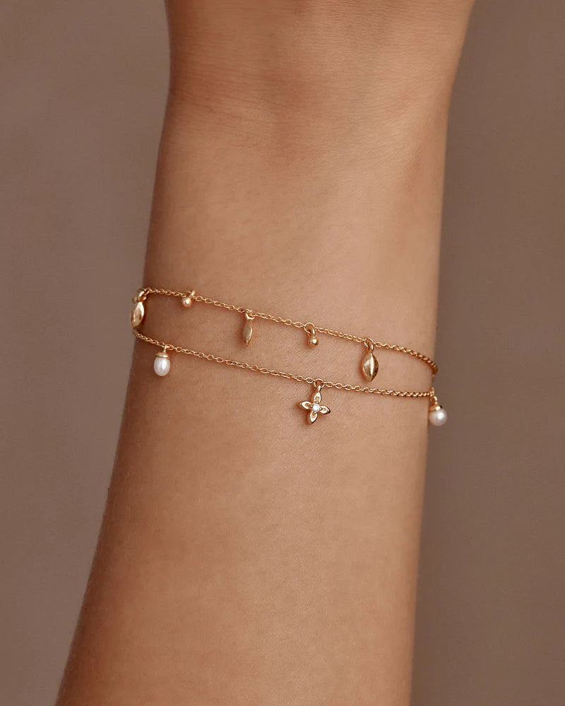 By Charlotte Live In Peace Bracelet- 18k Gold Vermeil