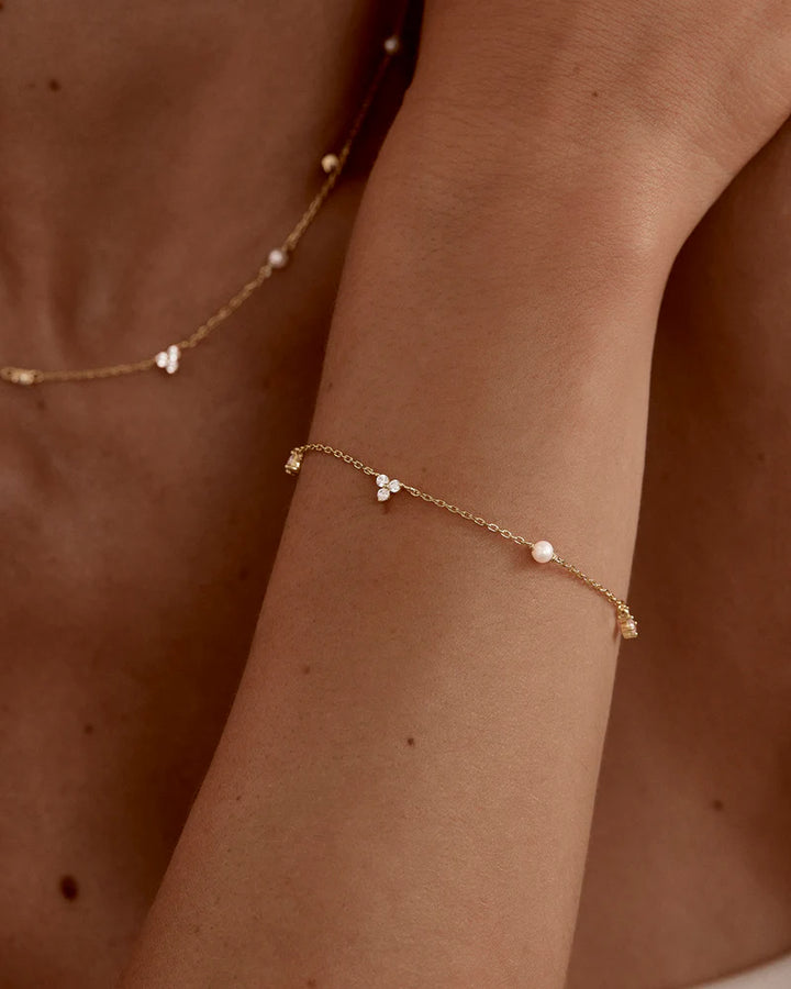 By Charlotte Moonlit Bloom Pearl Bracelet - 18k Gold Vermeil