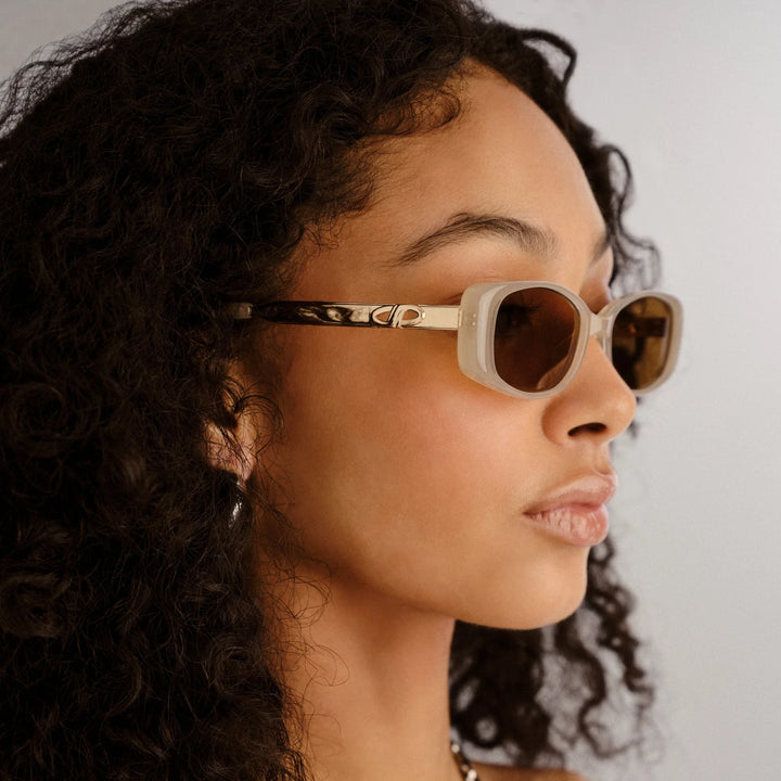 Le Specs Lil Starlight Sunglasses - Oatmeal