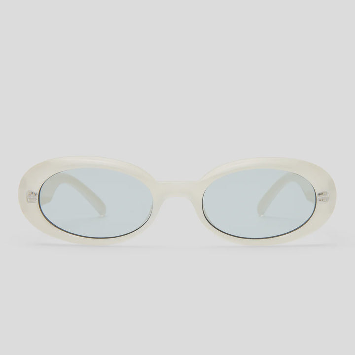 Le Specs Work It! Sunglasses - Vanilla Pearl