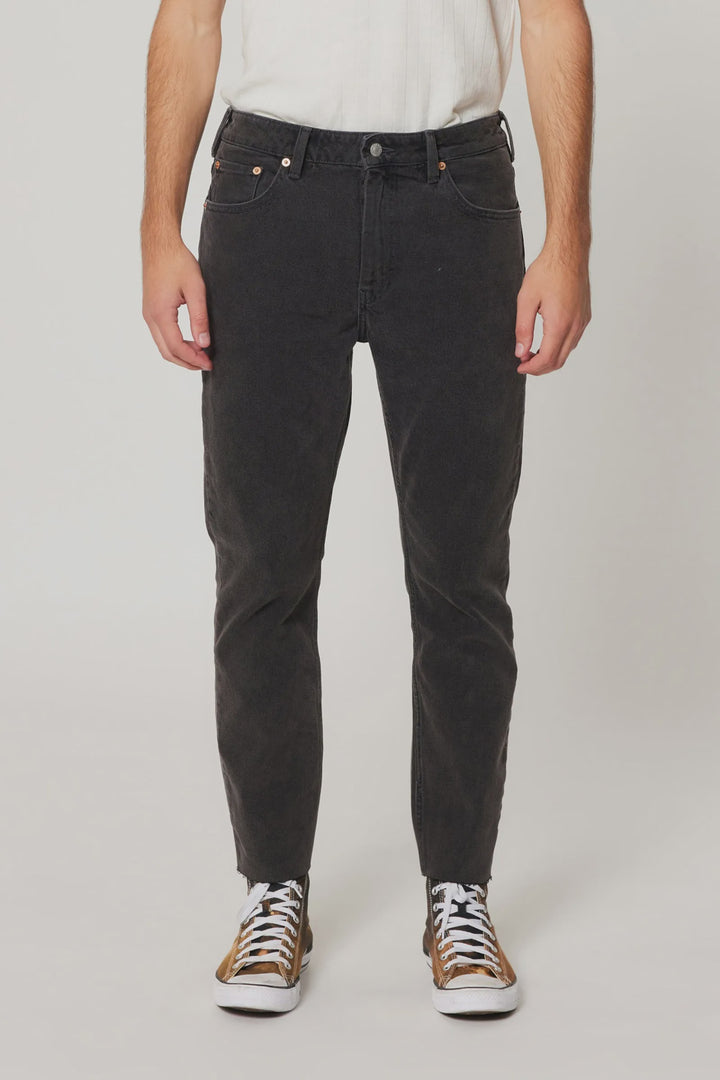 Rolla's Relaxo Chop Jean - Comfort Stone Black