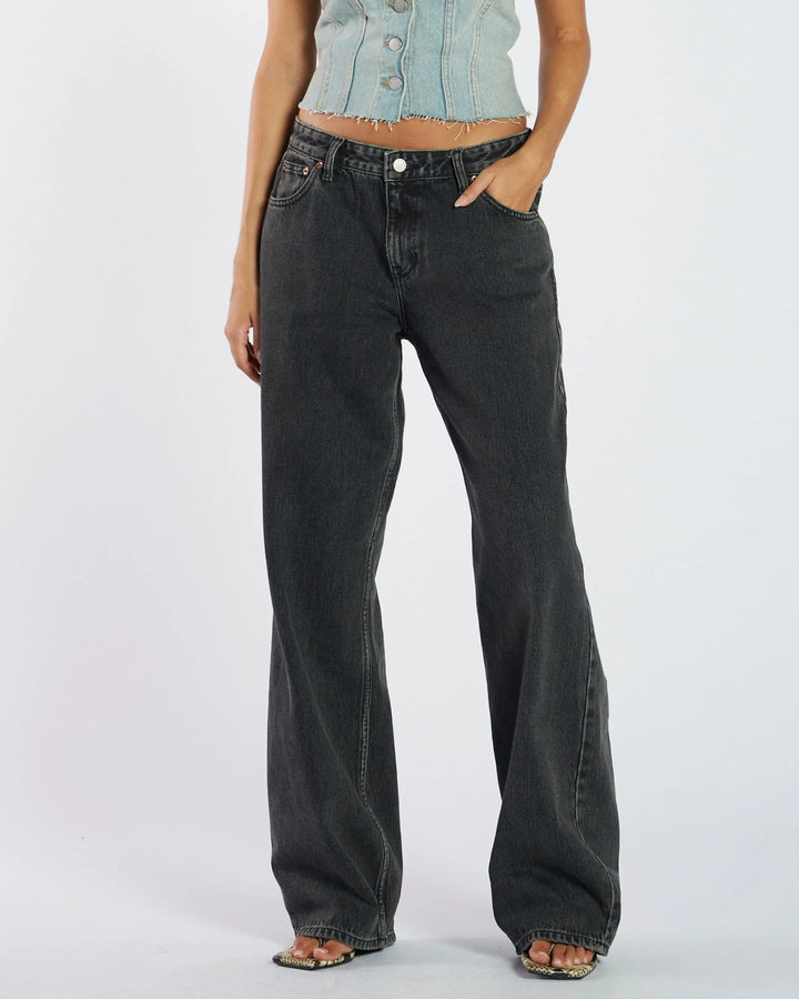 Dr Denim Hill Low Jean - Aged Black
