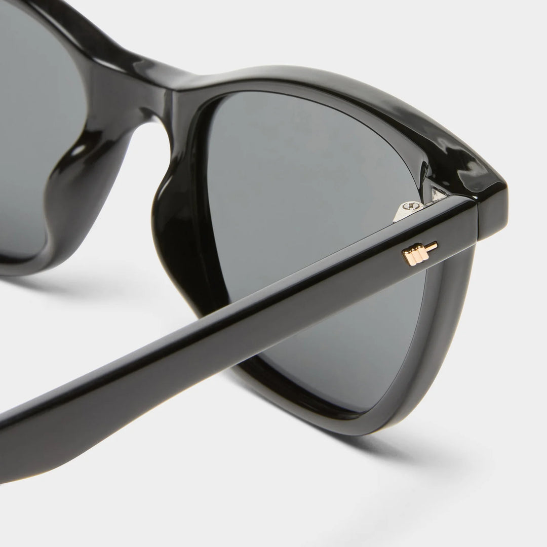 Le Specs Nonsensical Polarised Sunglasses - Black