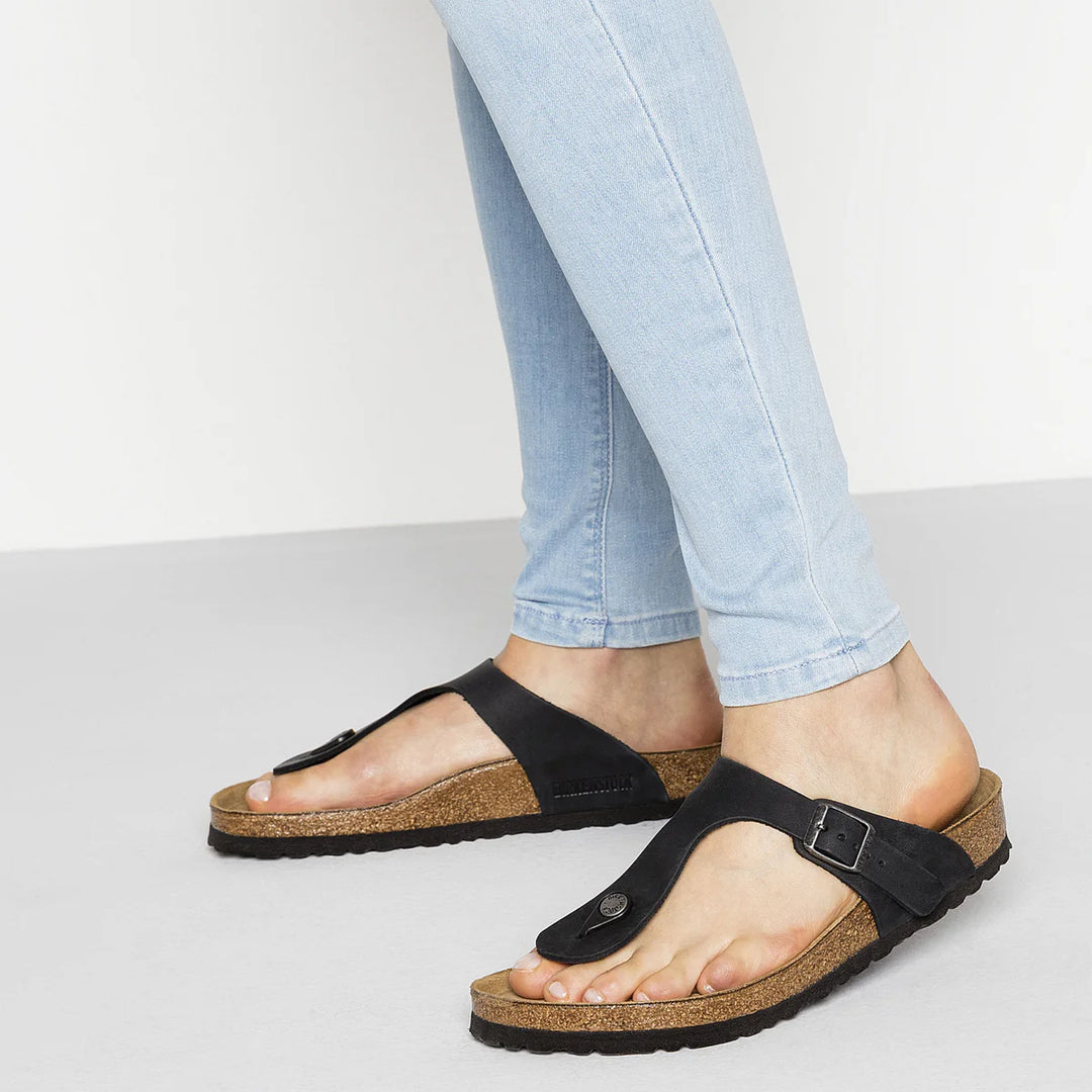 Birkenstock Gizeh Black Oiled Leather Regular