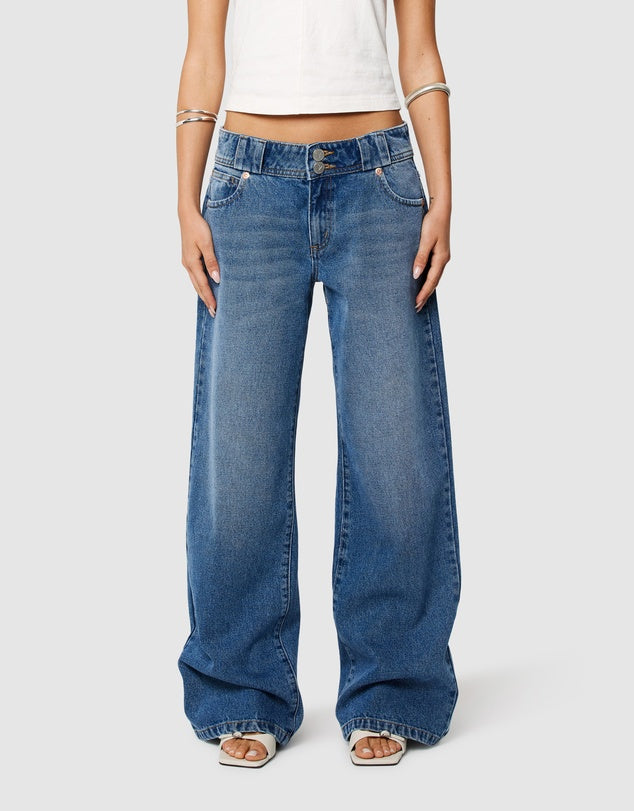 Abrand 99 Low Baggy Jean - Alicia