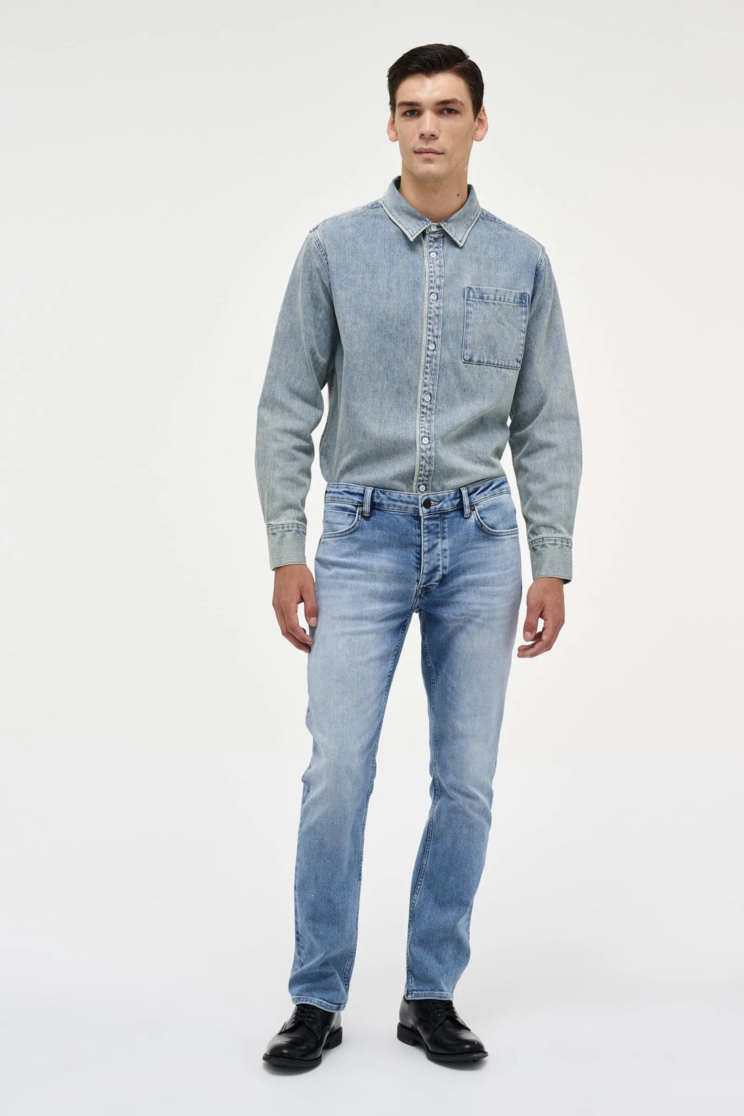 Neuw Denim Lou Straight Jean - Fazer