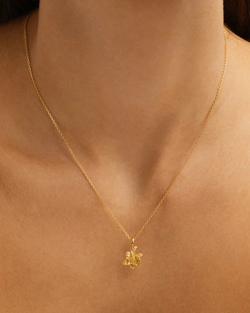 By Charlotte 18k Gold Vermeil Birth Flower Necklace - Water Lily July