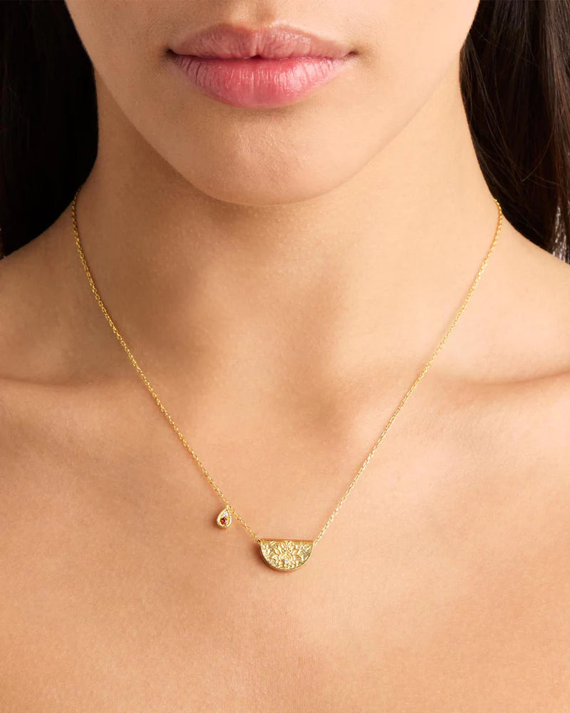 By Charlotte 18k Gold Vermeil Lotus Birthstone Necklace - January/Garnet