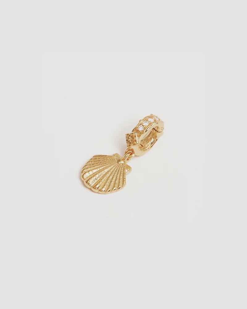 By Charlotte Gold By The Shore Shell Pendant - 18k Gold Vermeil