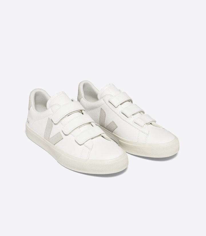 Veja Recife Chromefree Leather Sneaker - Extra White/Natural