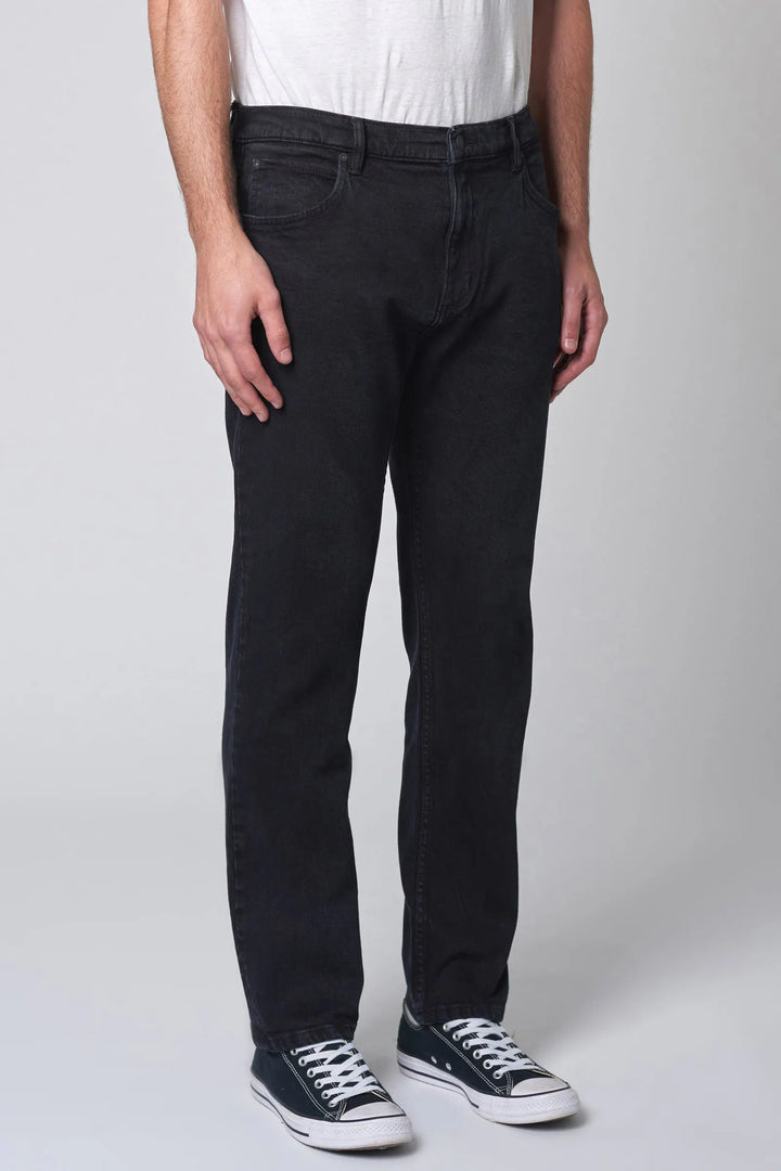 Rolla's Relaxo Jean - Organic Super Black - Faded Black