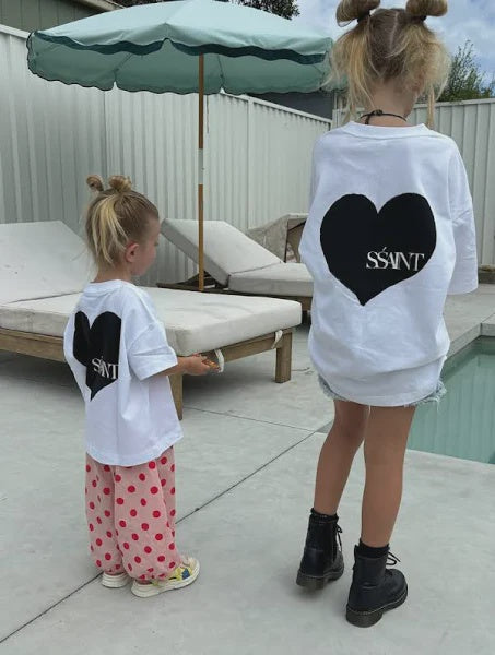 SŚAINT Kids Black Heart Tee