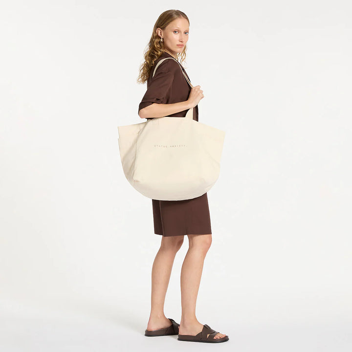 Status Anxiety Knees Deep Oversized Tote - Cream