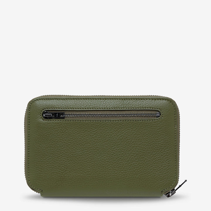 Status Anxiety Nowhere To Be Found Travel Wallet - Khaki