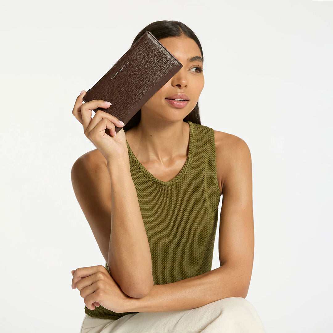 Status Anxiety Old Flame Wallet - Cocoa