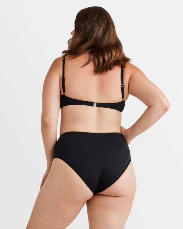 Billabong Sol Searcher Mia DD Bralette-Black Pebble
