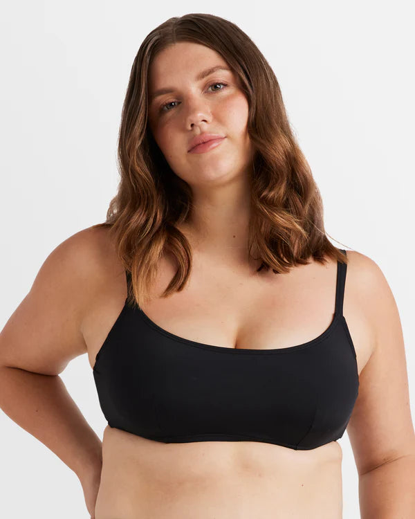 Billabong Sol Searcher Mia DD Bralette-Black Pebble