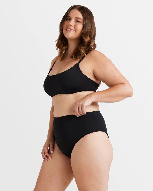 Billabong Sol Searcher Mia DD Bralette-Black Pebble