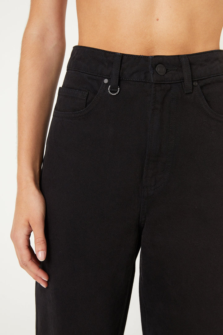 Sade Baggy Crop - Jet Black