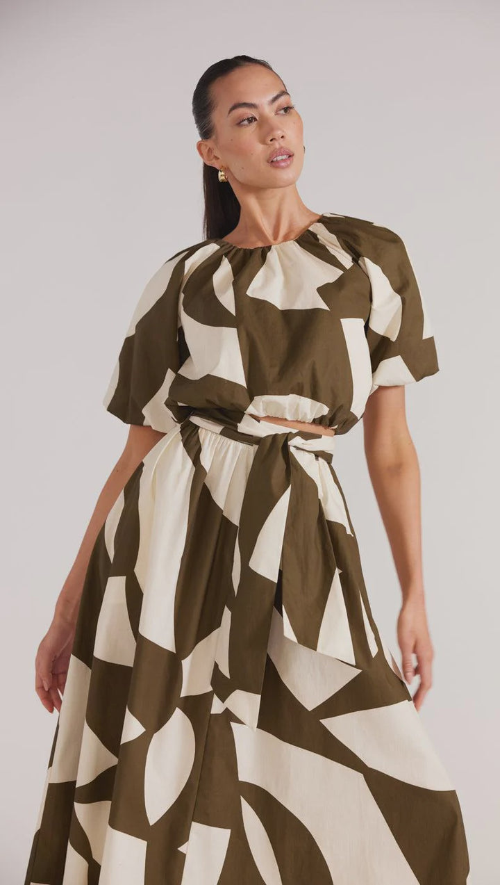 Moda Crop Blouse- Olive