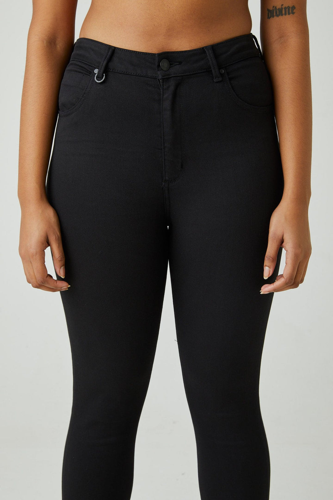 Neuw Denim Marilyn Skinny Jean - Blackest Silk