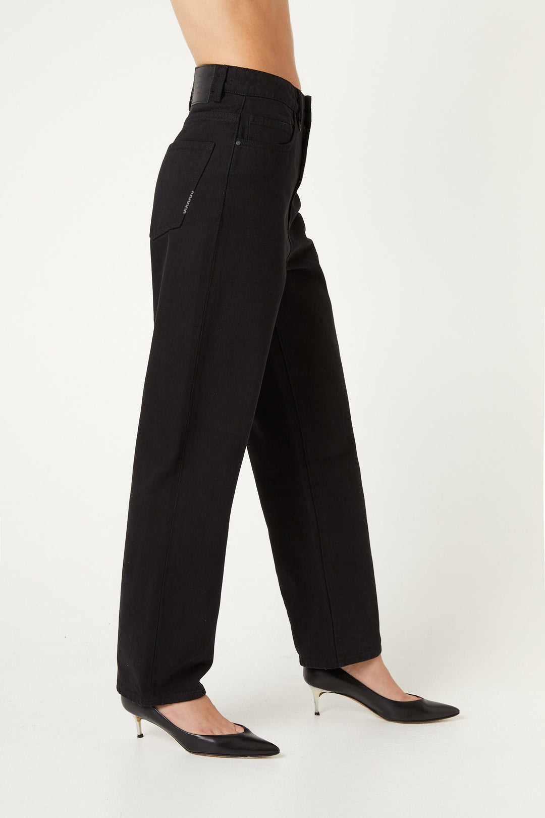 Sade Baggy Crop - Jet Black