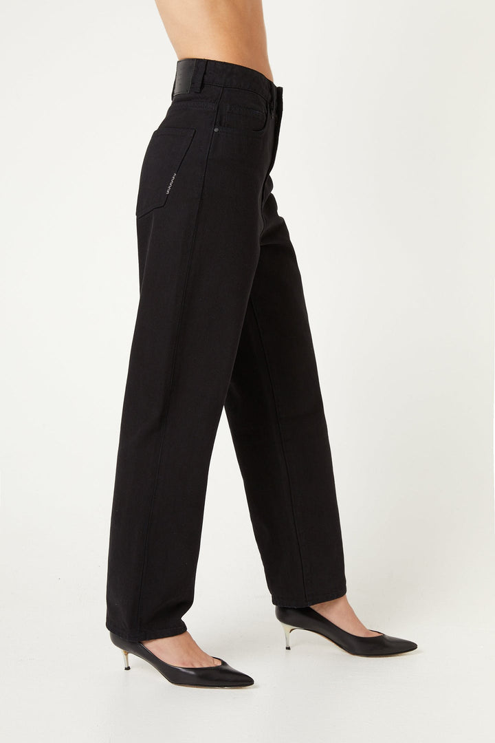 Sade Baggy Crop - Jet Black
