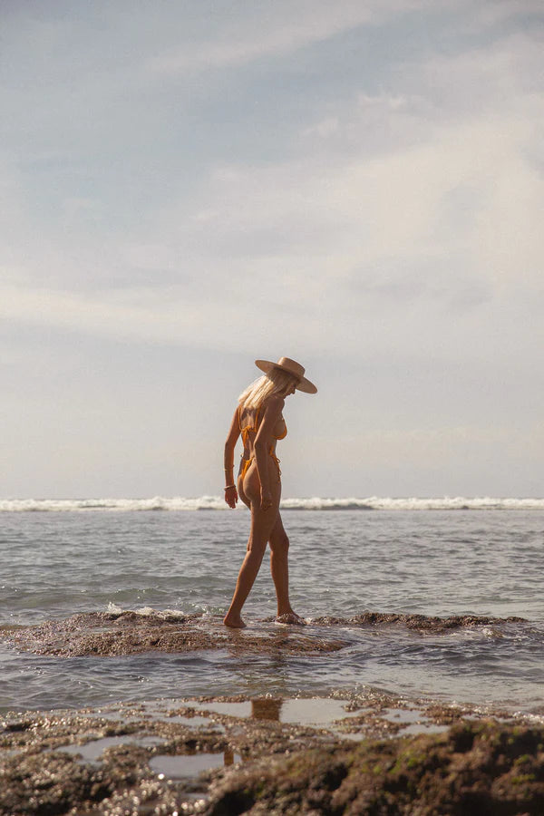 Isla Rib Slide Tri Top - Apricot