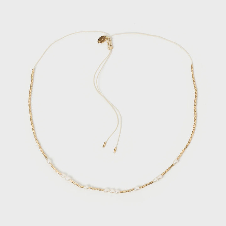 Peppa Gold and Pearl Choker