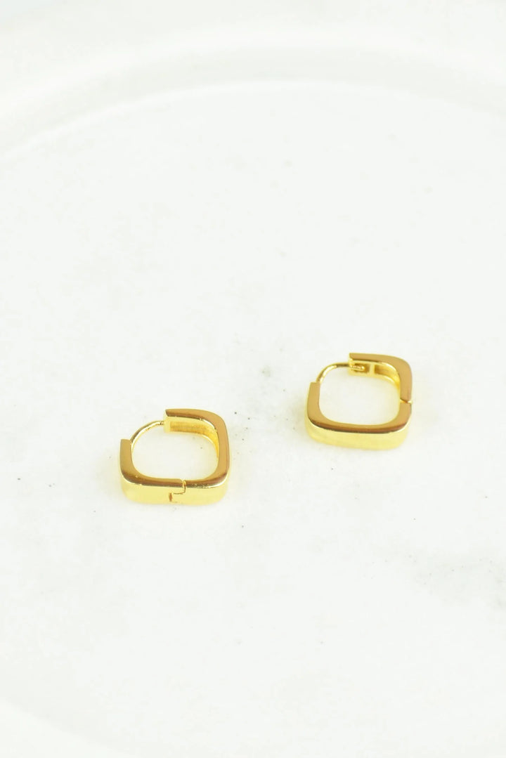 Hattie - Squared Hoop Earring - Gold