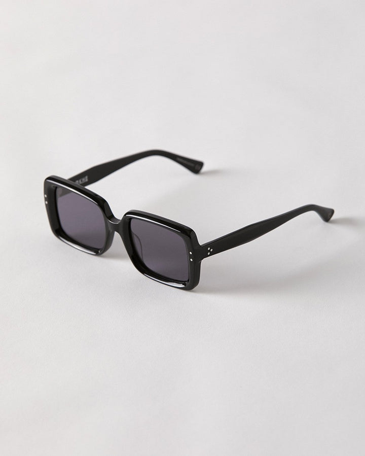 Lou - Black Polished/Black