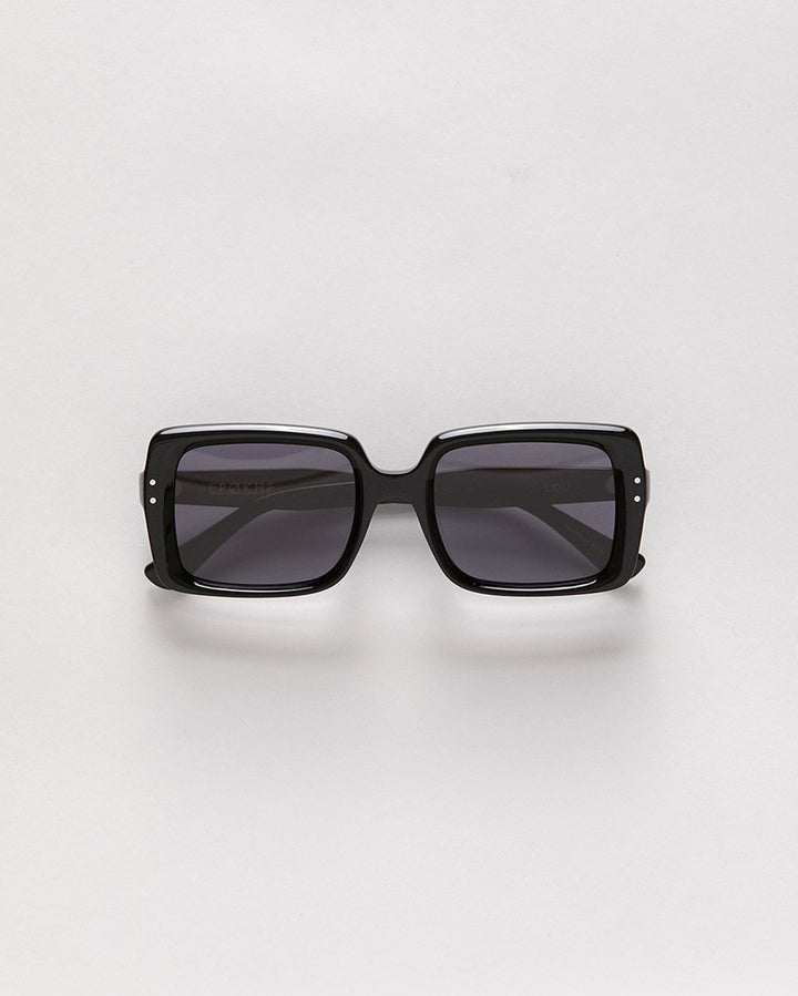 Lou - Black Polished/Black