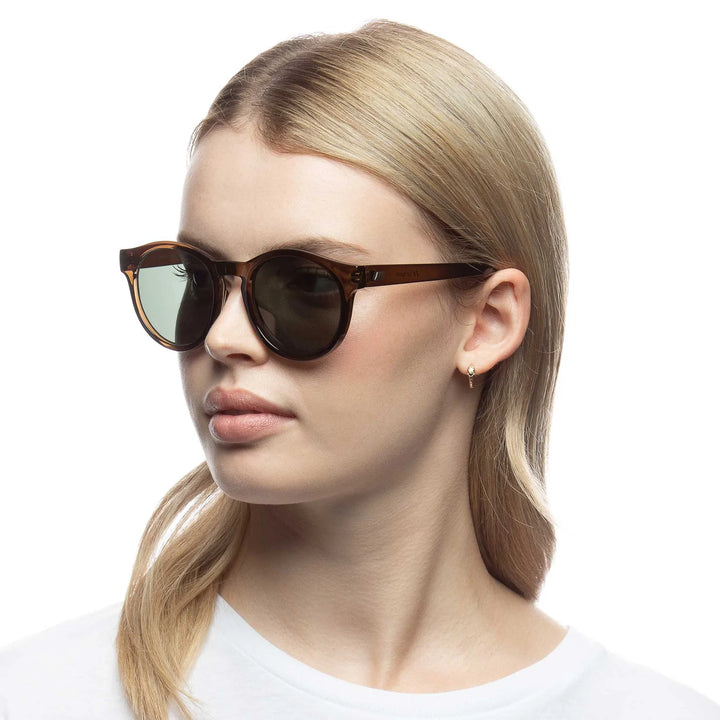 Hey Macarena - Olive