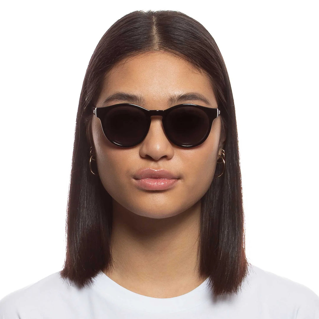 Hey Macarena - Black