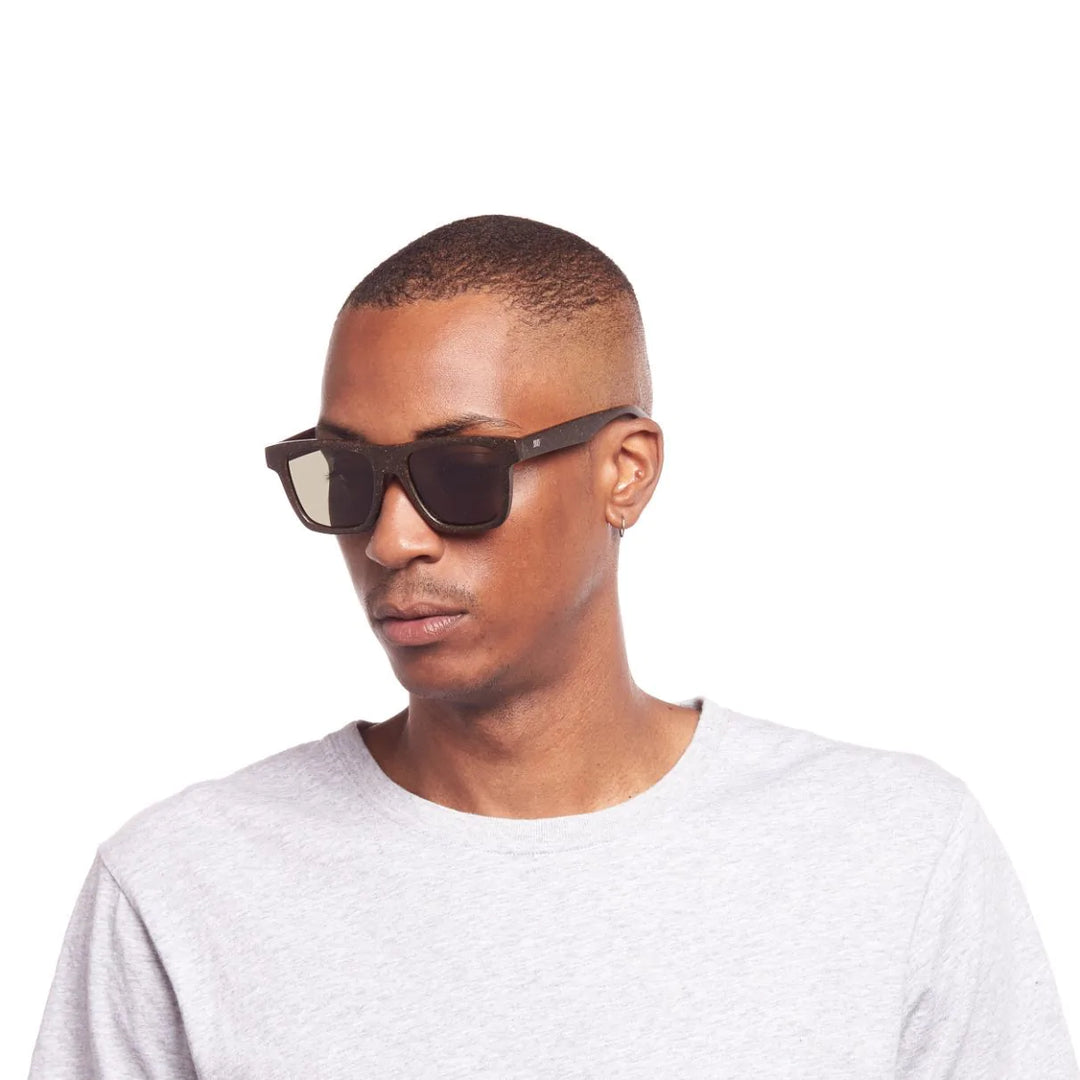 Grassy Knoll - Brown Grass