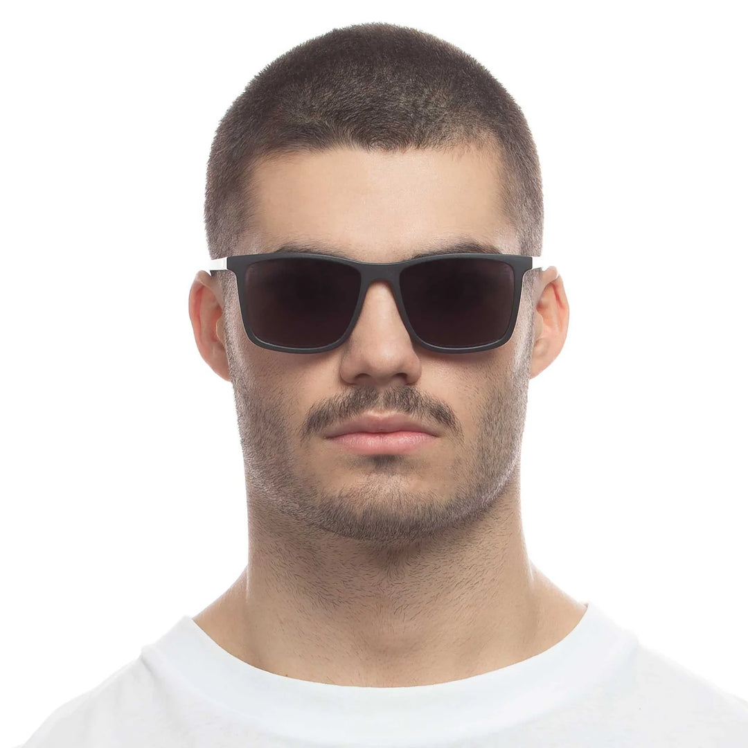 Straw & Order - Black Straw