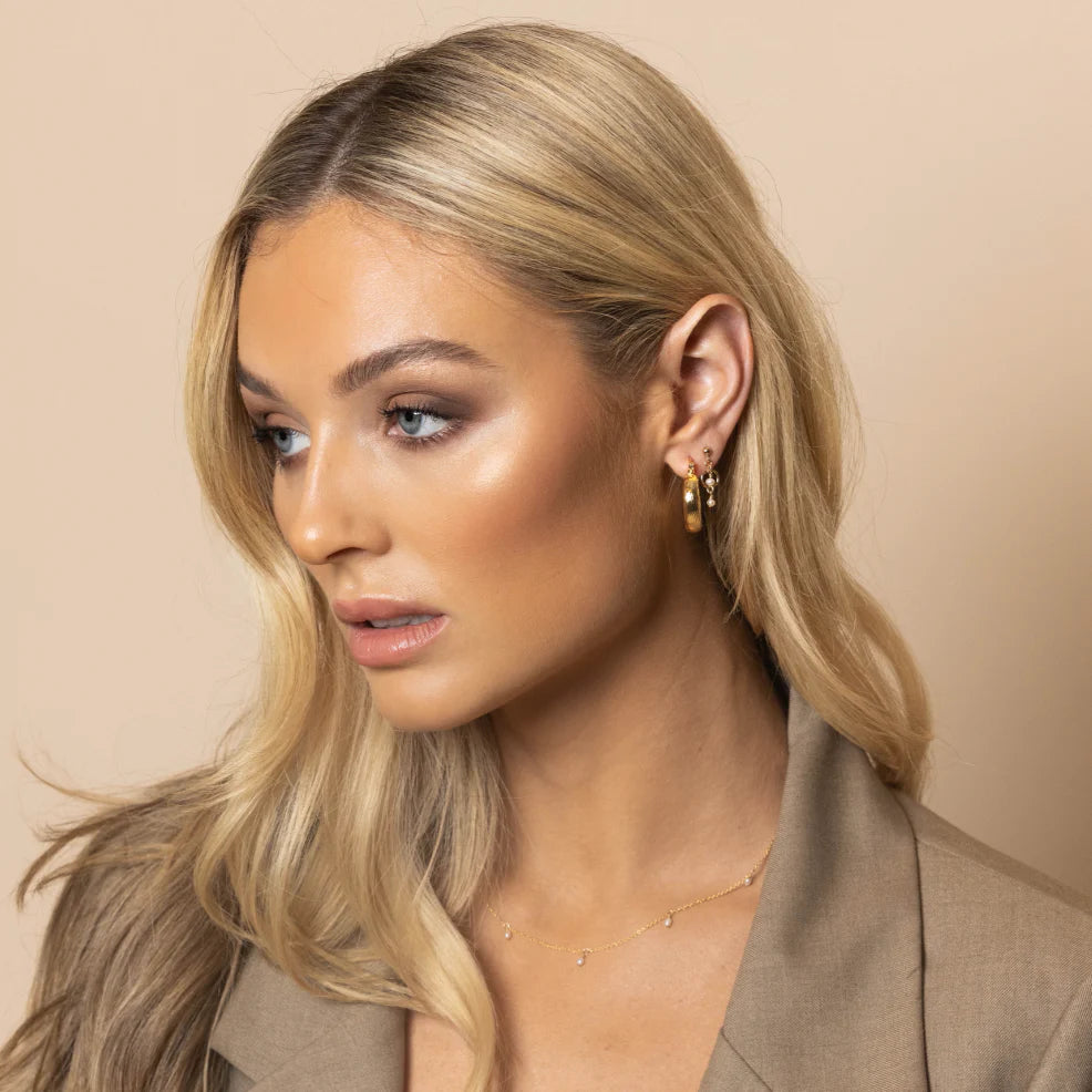 Prim Freshwater Pearl Necklace- Gold