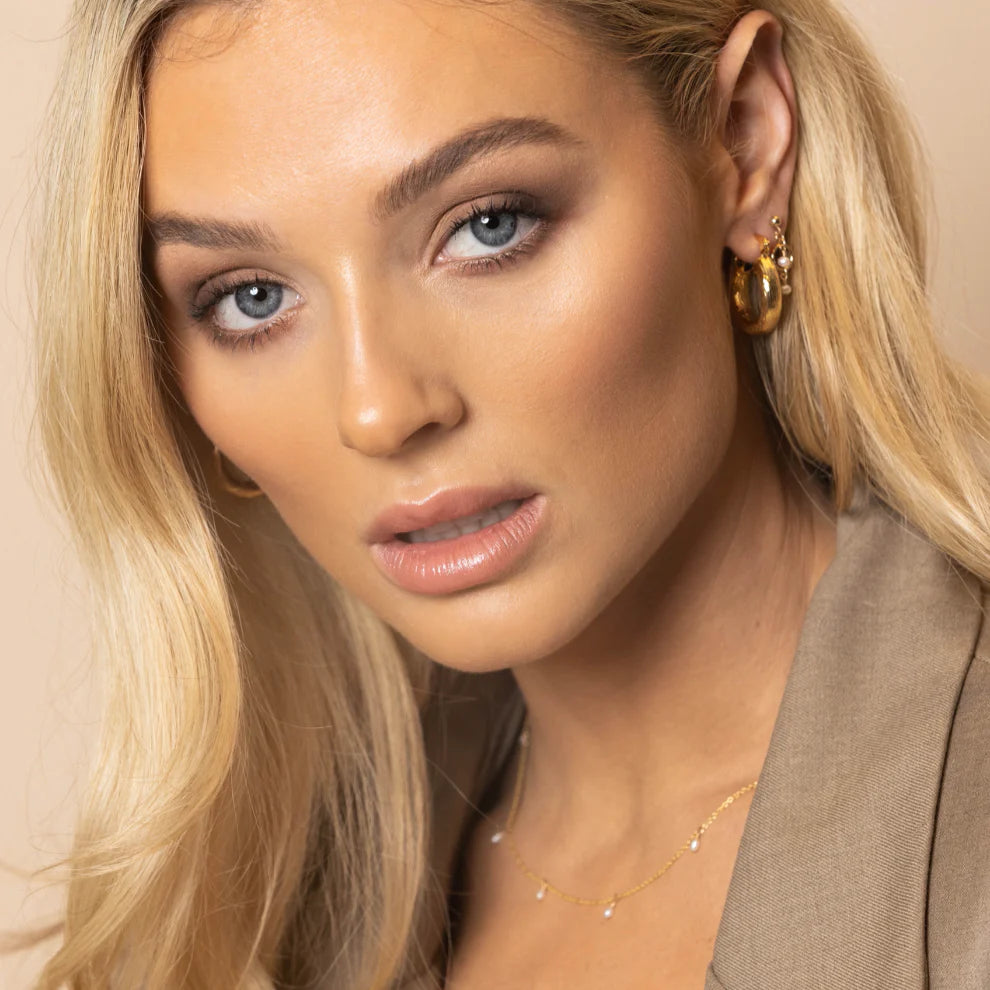 Prim Freshwater Pearl Necklace- Gold