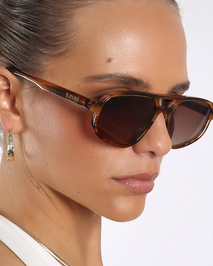 The Ashley- Stripe Honey Tort Brown