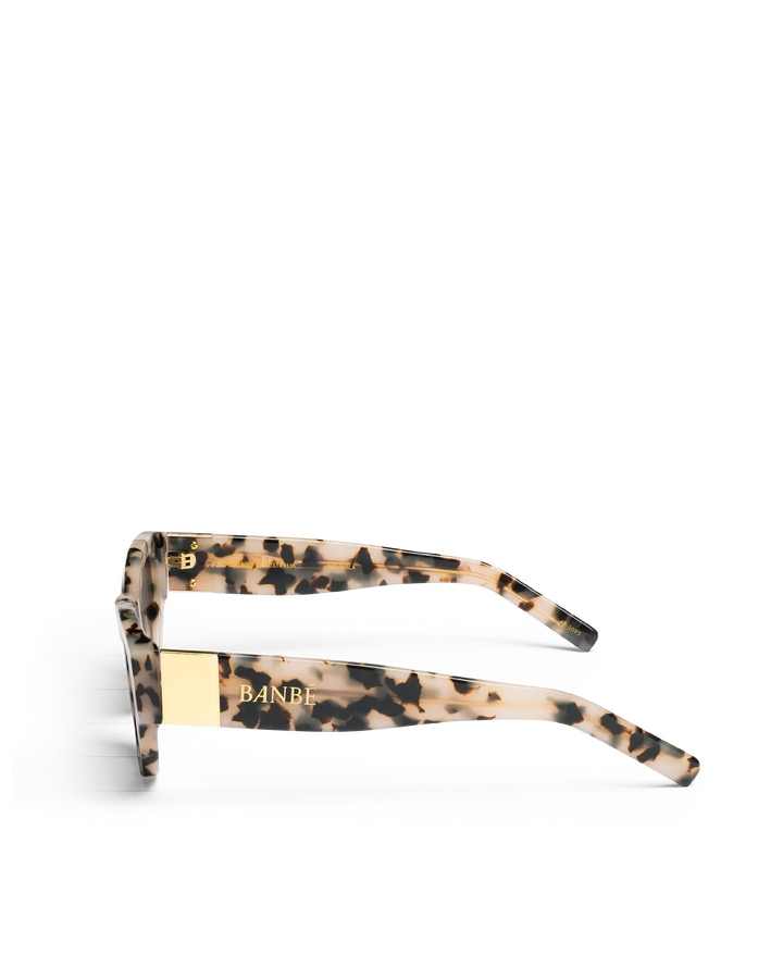 The Carla - Blonde Tort Jet