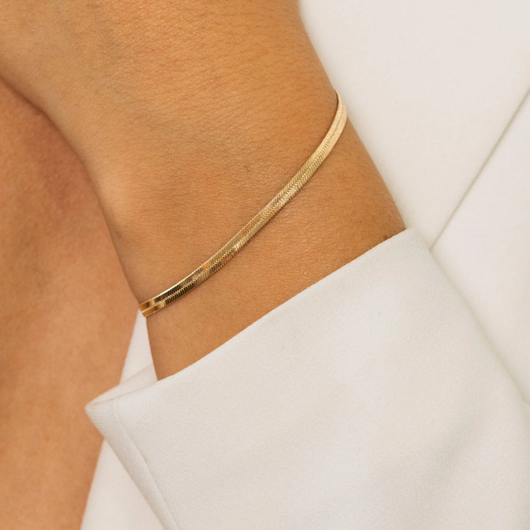 Celine Bracelet Medium- Gold