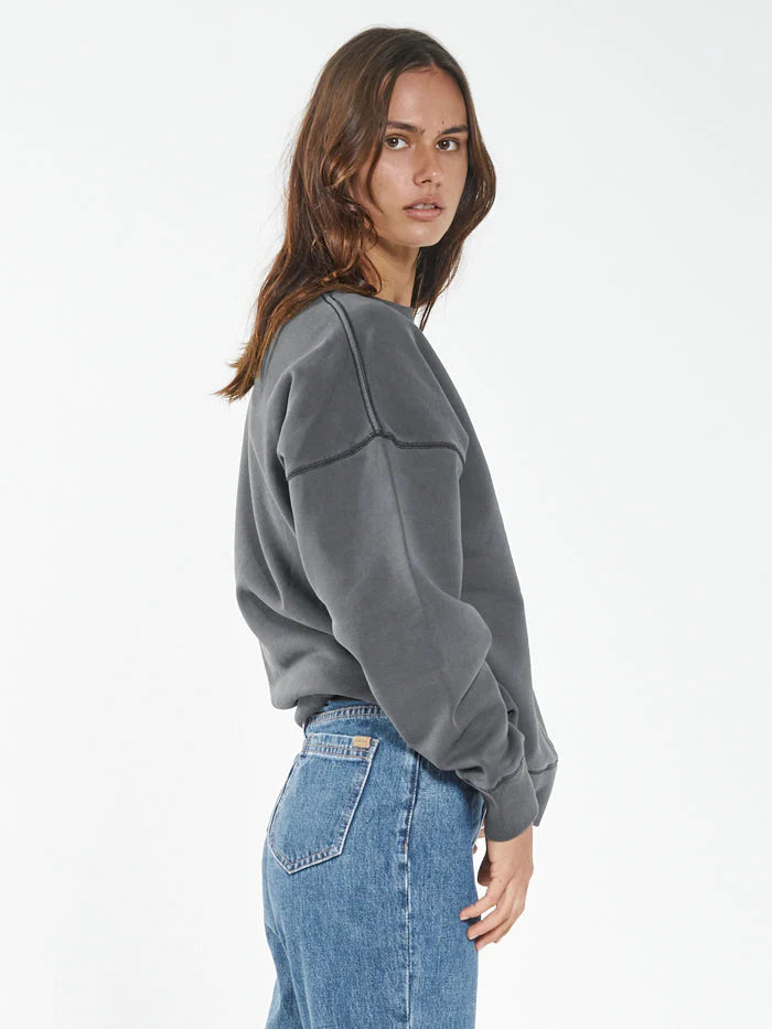 Minimal Thrills Slouch Crew - Merch Black